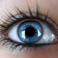 Синдром сухого глаза: что это такое и как с ним бороться?