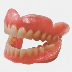 Как самостоятельно ухаживать за зубными протезами?