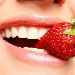 Как правильно питаться, чтобы зубы оставались здоровыми?