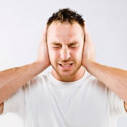 Шум в голове: причины возникновения, диагностика и профилактика