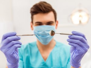 Стоматолог-терапевт: определение, что лечит